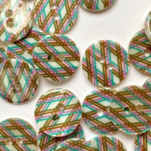 Argyle Shell Buttons 9/16"