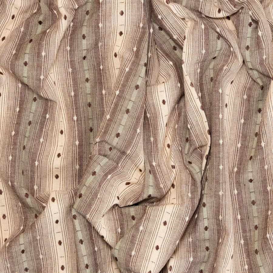 Dotted Line / Coffee & Cream