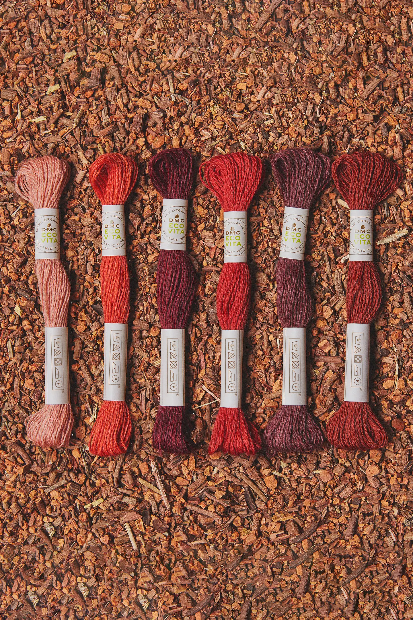 Eco Vita Wool Thread / 205 Cinnamon Rhubarb - Image 5