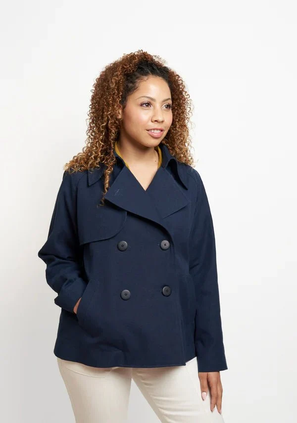 Cortland Trench / Curvy / Printed Pattern - Image 4
