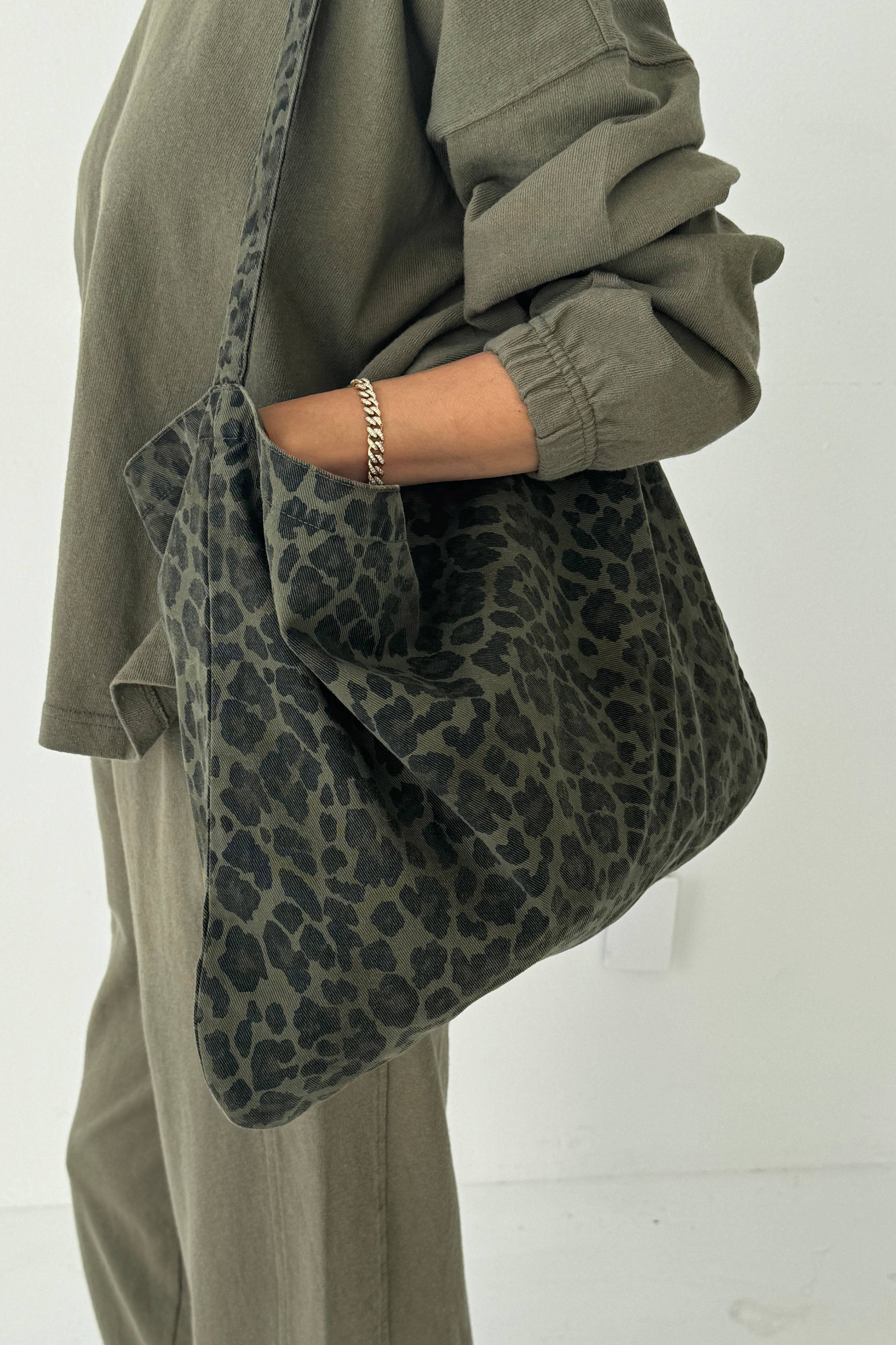 Happy Carry Bag / Blue Denim - Image 6