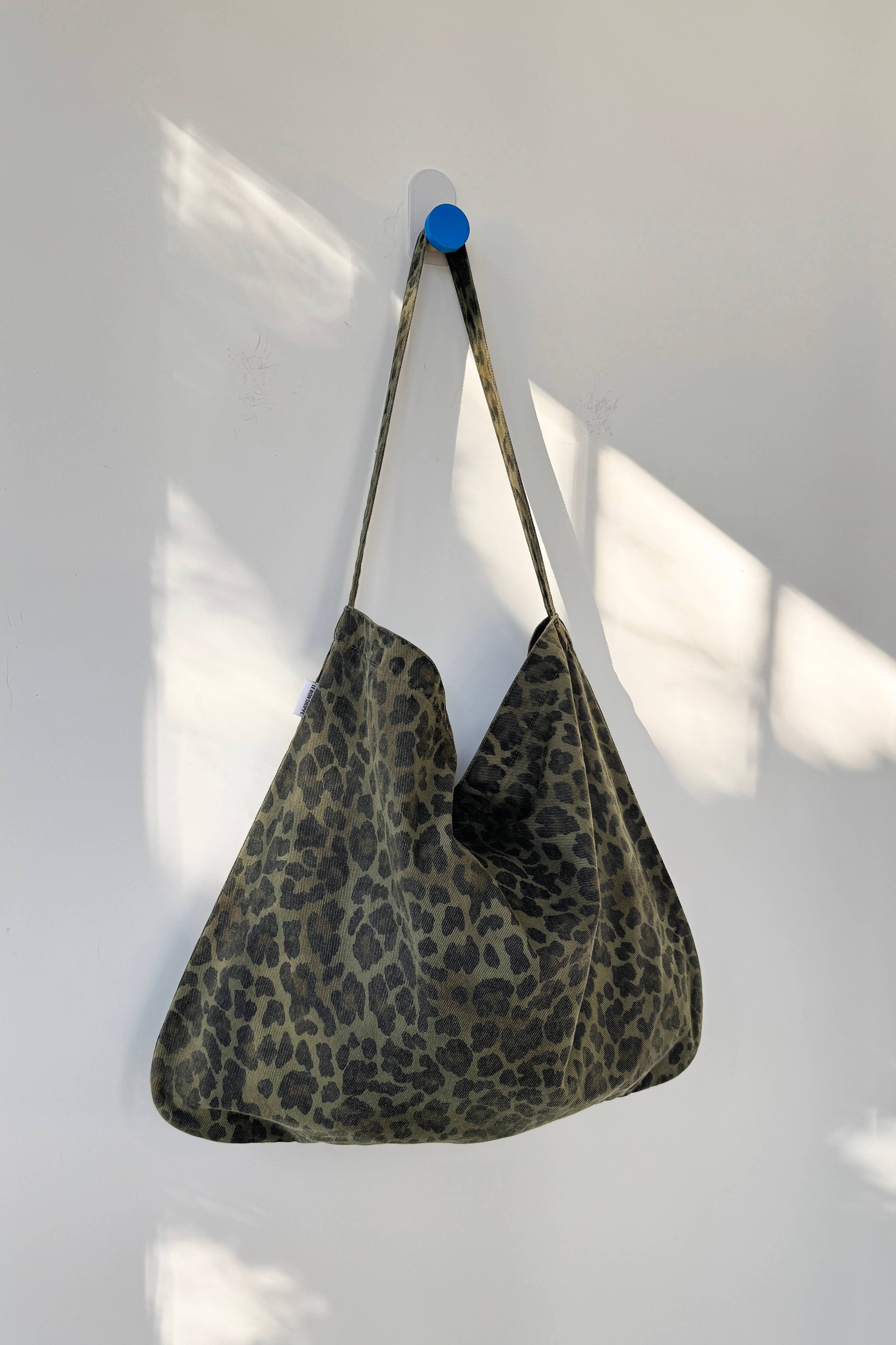 Happy Carry Bag / Fern Leopard