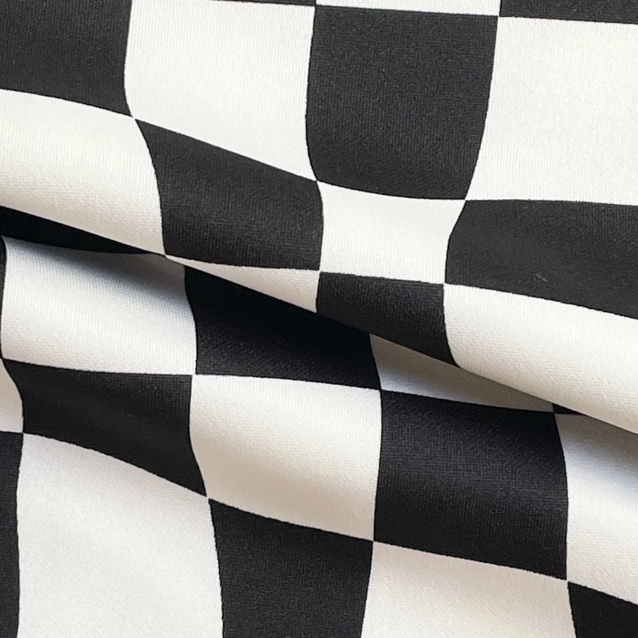 Wavy Checker Swim