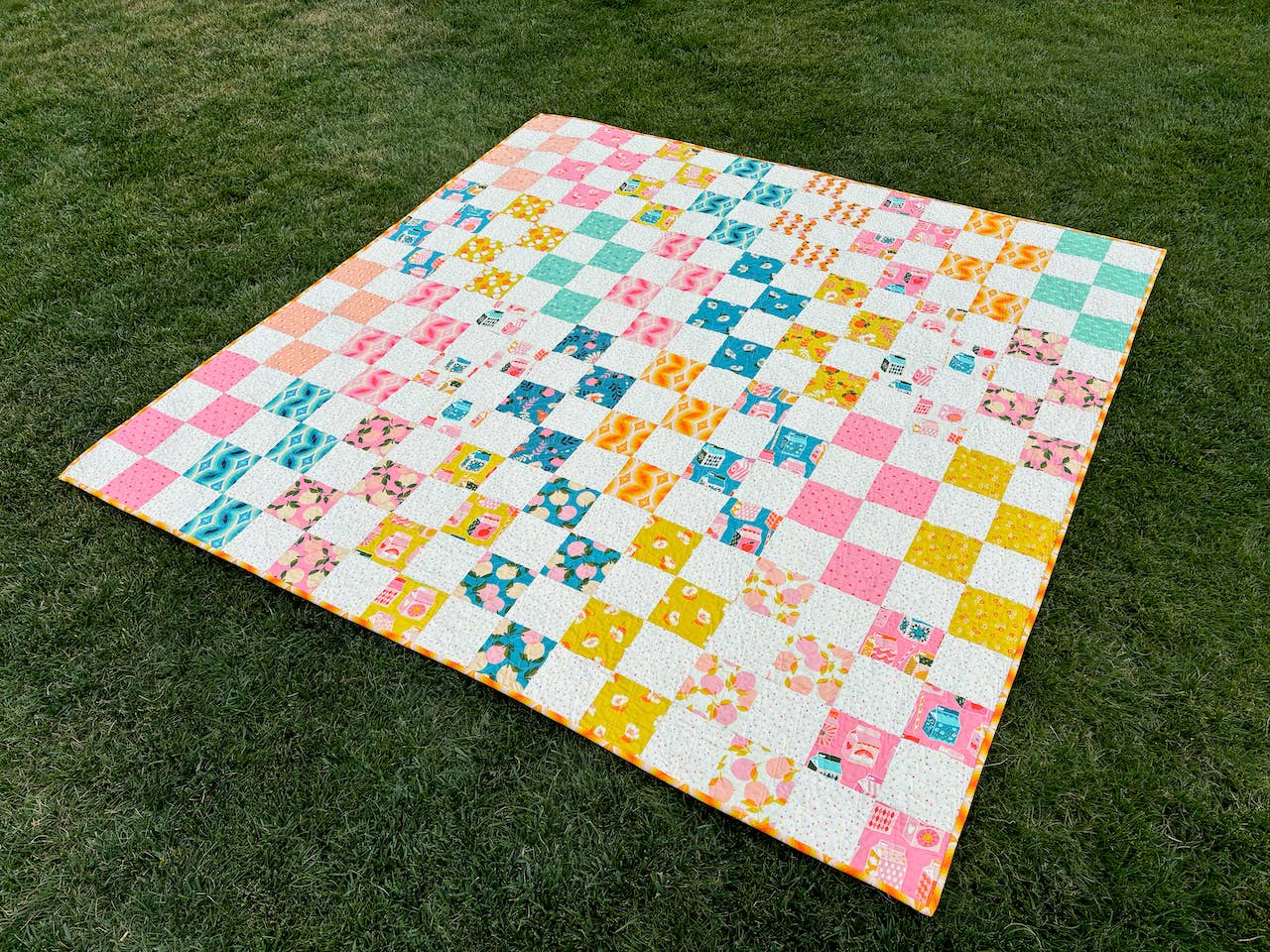 Layer Cake Squared / Printed Quilt Pattern - Image 4