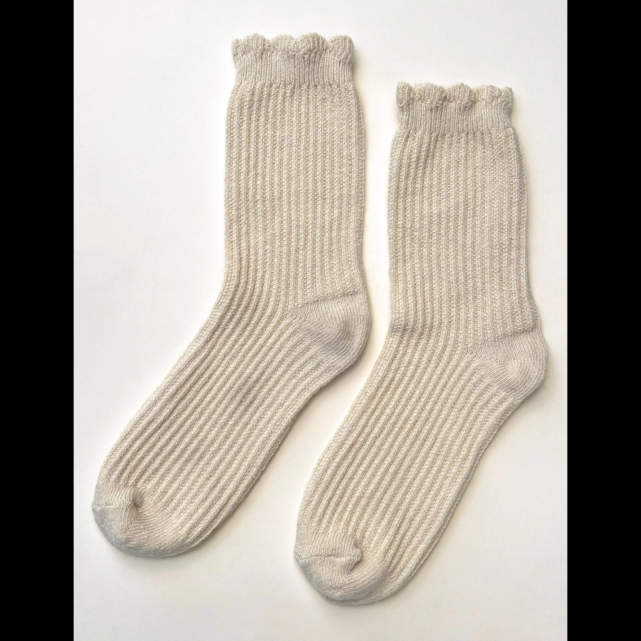 Linen Scallop Socks / Naturel