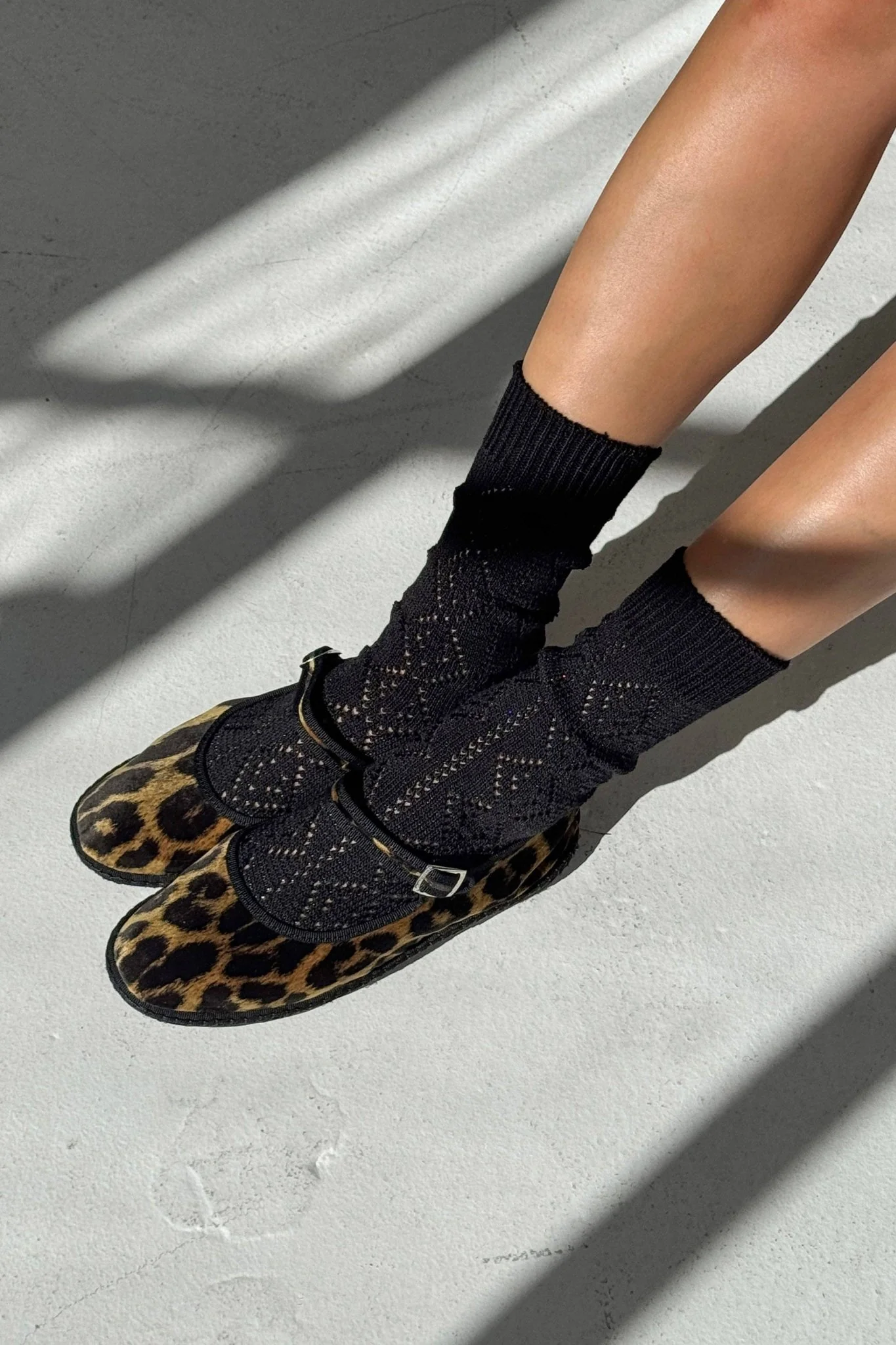 Modal Eyelet Socks  / Jet Black - Image 3
