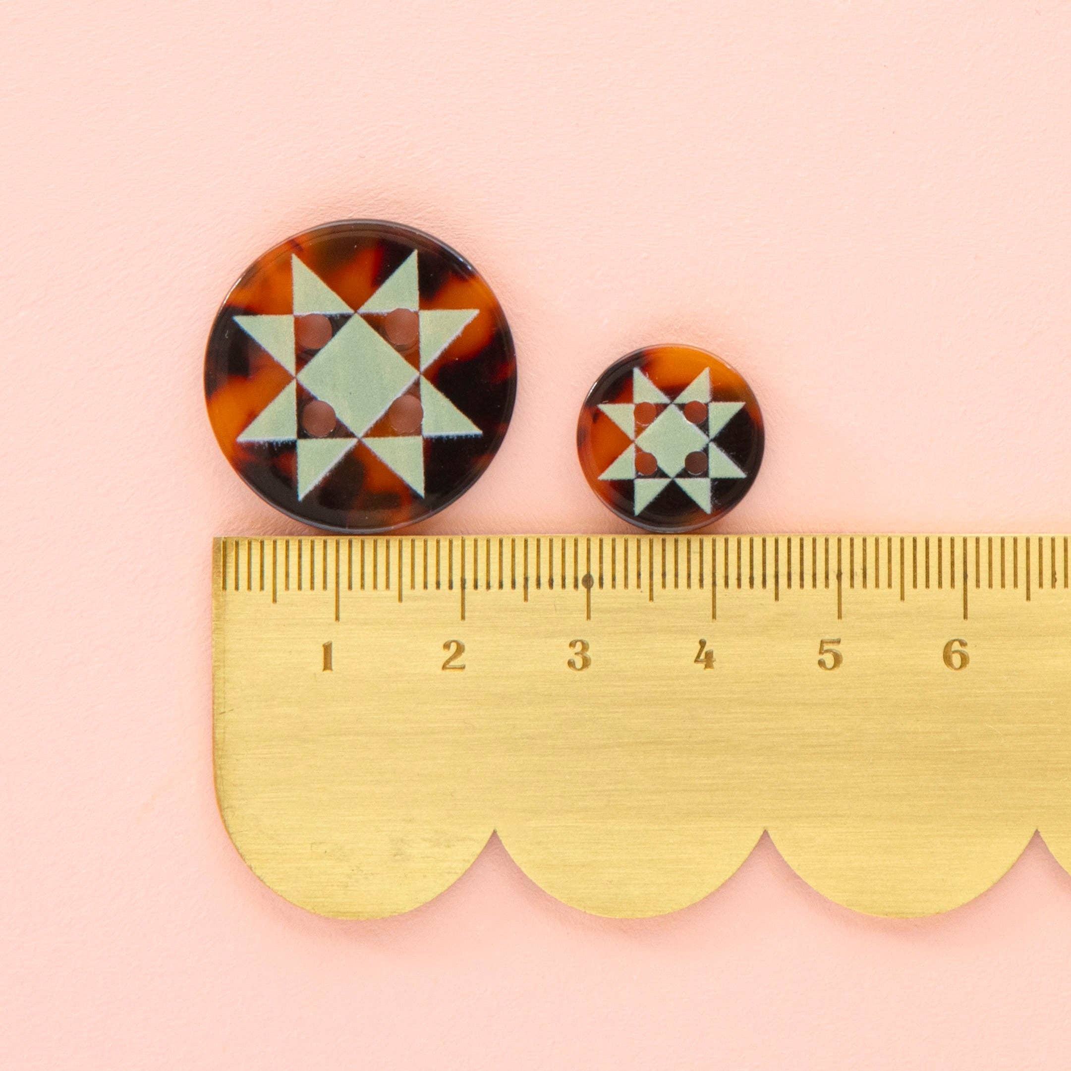 Quilt Star Small 5/8" Buttons - Image 3