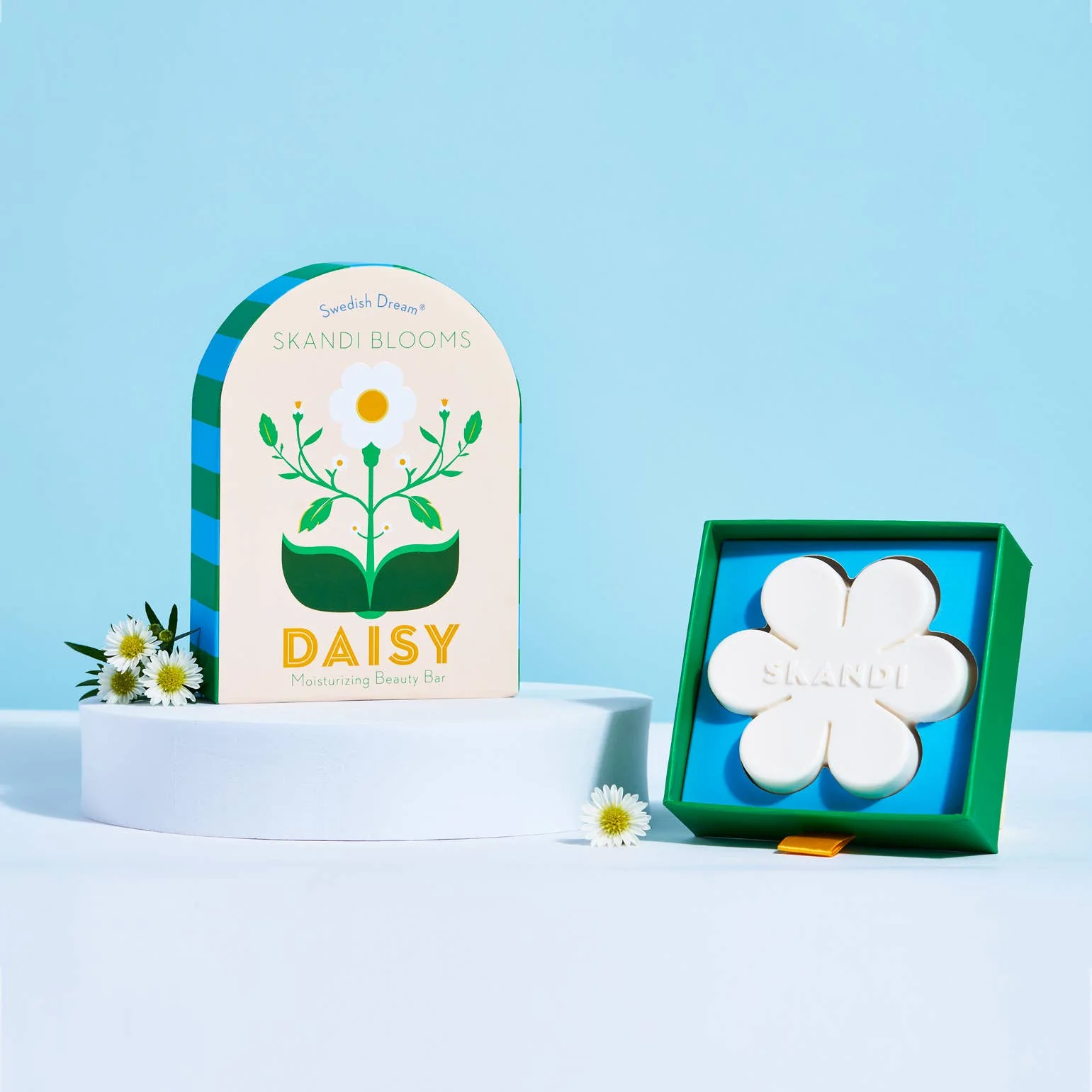 Skandi Blooms Daisy Bar Soap - Image 3