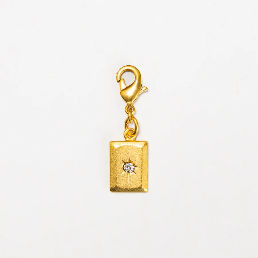 Gold Charm / Starburst