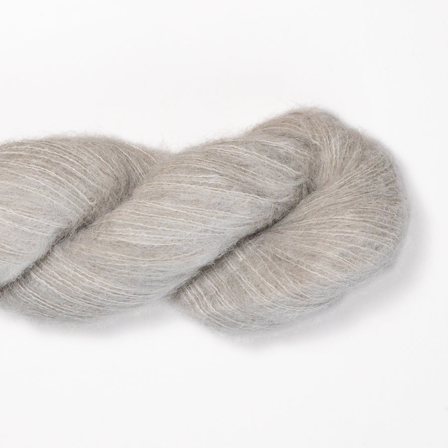 Suri Seda / 17 Silver Cloud